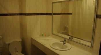 Hillcity Hotel And Condo ايبوه المظهر الخارجي الصورة